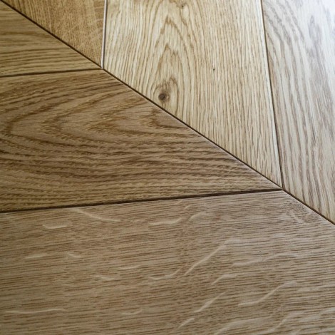 Инженерная доска Damy Floor Дуб Натуральный коллекция Luxury Французская Ёлка Селект 620 х 120 х 15 мм