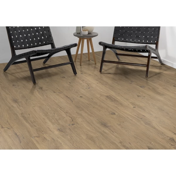 Ламинат Egger 2023 PRO Laminate Classic 33 класс 8 мм без фаски (Россия) EPL018 Дуб Ла-Манча
