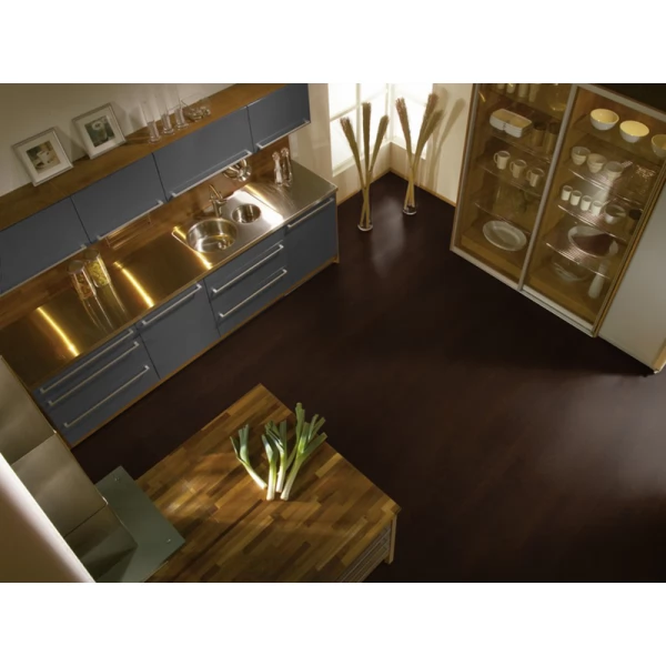 Паркетная доска Karelia коллекция Трехполосная Дуб dark chocolate