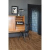 ПВХ плитка для пола Quick-Step Alpha Vinyl Дуб осенний коричневый (Autumn oak brown) коллекция Bloom AVMPU40090