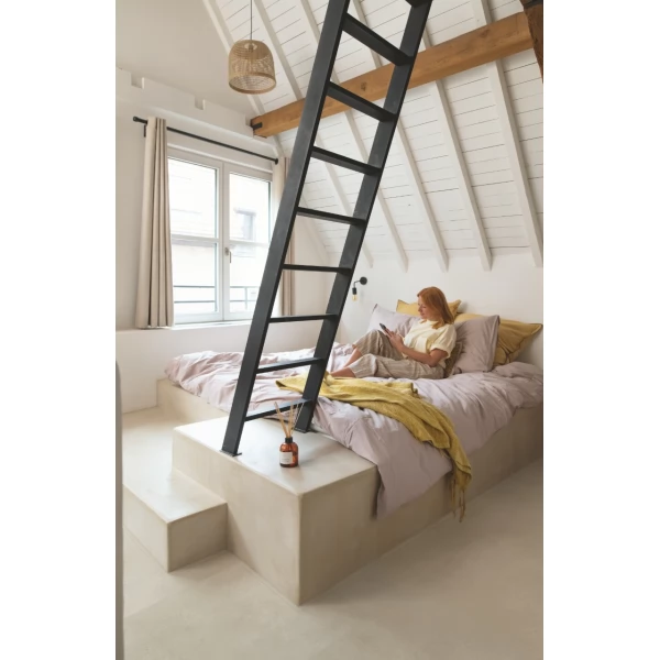 ПВХ плитка для пола Quick-Step Alpha Vinyl Бетон песчаный (Sandstone concrete) коллекция Illume AVMTU40274