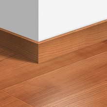 МДФ плинтус Quick-Step Parquet Вишня темная лакированная (Dark varnished cherry) QSPSKR00865 в цвет декора ламината UF865 / U865 / MAJ865