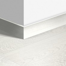 МДФ плинтус Quick-Step Parquet Венге интенсивный (Wenge passionata) QSPSKR01300 в цвет декора ламината UF1300 / U1300 / MAP1300 / PER1300 / EL1300