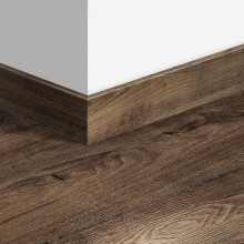 МДФ плинтус Quick-Step Parquet Доска каштана реставрированного коричневого (Reclaimed chestnut brown) QSPSKR01544 рекомендуется в цвет декора ламината MJ3553