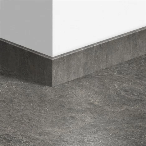 МДФ плинтус Quick-Step Parquet Сланец темный (Slate dark) QSPSKR01552 в цвет декора ламината EXQ1552
