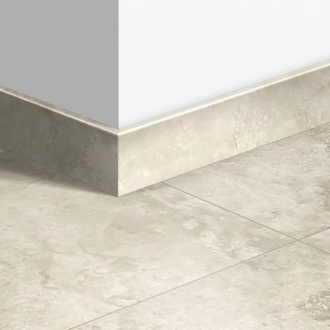 МДФ плинтус Quick-Step Parquet Травертин тиволи (Tivoli travertine) QSPSKR01556 в цвет декора ламината EXQ1556