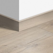 МДФ плинтус Quick-Step Parquet Дуб мягкий светлый (Soft oak light) QSPSKR01854 в цвет декора ламината IM1854 / IMU1854