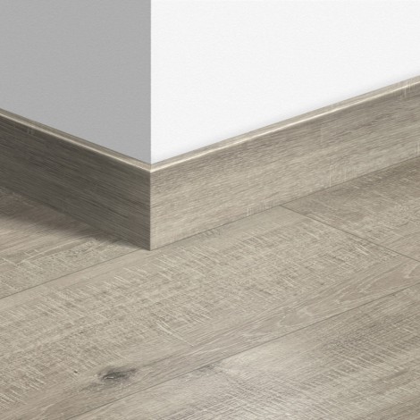 МДФ плинтус Quick-Step Parquet Дуб пиленый серый (Saw cut oak grey) QSPSKR01858 в цвет декора ламината IM1858 / IMU1858
