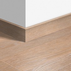 МДФ плинтус Quick-Step Parquet Доска дубовая отбеленная (Limed oak) QSPSKR01896 в цвет декора ламината UF1896 / U1896