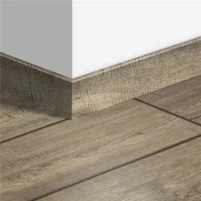 МДФ плинтус Quick-Step Parquet Дуб дымчатый (Scraped oak beige) QSPSKR01993 в цвет декора ламината IM1993 / IMU1993