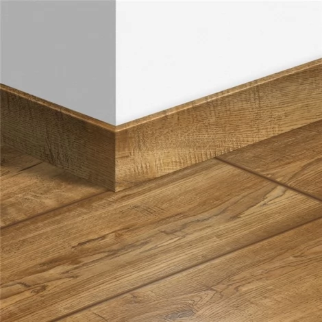 МДФ плинтус Quick-Step Parquet Дуб южный (Scraped oak natural) QSPSKR01994 в цвет декора ламината IM1994 / IMU1994 МДФ плинтус Quick-Step Parquet Дуб южный (Scraped oak natural) QSPSKR01994 в цвет декора ламината IM1994 / IMU1994