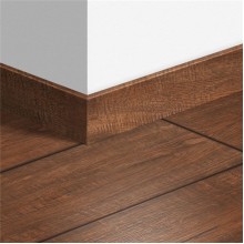 МДФ плинтус Quick-Step Parquet Дуб бордо (Scraped oak red) QSPSKR01995 в цвет декора ламината IM1995 / IMU1995 МДФ плинтус Quick-Step Parquet Дуб бордо (Scraped oak red) QSPSKR01995 в цвет декора ламината IM1995 / IMU1995