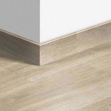 МДФ плинтус Quick-Step Parquet Дуб коричневый Charlotte (Charlotte oak brown) QSPSKR03177 в цвет декора ламината CR3177