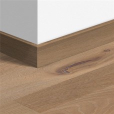 МДФ плинтус Quick-Step QSWPPSKR01630 в цвет декора паркетной доски VAR1630