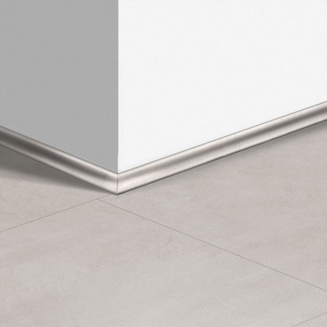 Виниловый плинтус Quick-Step скоция Бетон светлый (Light concrete) QSVSCOT40049 (AMCL40049 AMGP40049) 17 x 17 мм