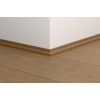 ПВХ плинтус скоция Quick-Step Scotia QSVSCOT40279 в цвет декора пола Дуб какао (Cocoa oak) AVSPT40279 / AVSPU40279