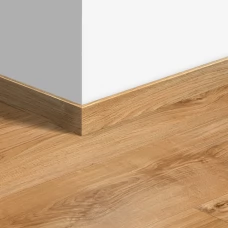 Виниловый плинтус Quick-Step стандартный Классический натуральный дуб (Classic oak natural) QSVSK40023 (BAGP40023 BACL40023 BACP40023 AVSP40023) 58 x 12 мм