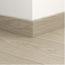 ПВХ плинтус стандартный Quick-Step Standard skirting QSVSK40280 в цвет декора пола Дуб чиа (Chia oak) AVSPT40280 / AVSPU40280 ПВХ плинтус стандартный Quick-Step Standard skirting QSVSK40280 в цвет декора пола Дуб чиа (Chia oak) AVSPT40280 / AVSPU40280