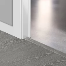 Профиль ламинированный HDF Quick-Step Incizo Дуб серый серебристый QSINCP03464 (UC3464) Профиль ламинированный HDF Quick-Step Incizo Дуб серый серебристый QSINCP03464 (UC3464)