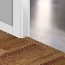 HDF профиль-порог для пола и лестниц Quick-Step Incizo 5 in 1 QSINCP11001 в цвет декора ламината Эвкалипт пятнистый (Spotted Gum) LPE11001