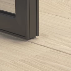 ПВХ профиль-порог для пола и лестниц Quick-Step Incizo 5 in 1 QSVINCP40099 в цвет декора пола Дуб чистый полярный (Pure oak polar) AVMPU40099 / AVHBU40361