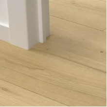 ПВХ профиль-порог для пола и лестниц Quick-Step Incizo 5 in 1 QSVINCP40319 в цвет декора пола Дуб бежевый брашированный (Brushed oak beige) AVMPU40319