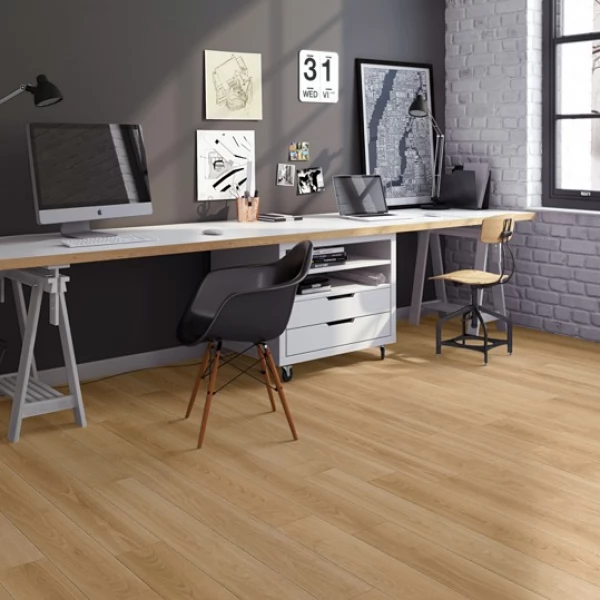 Ламинат Quick-Step Perspective UF866 бук лакированный