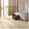 Ламинат Quick-Step Perspective UF915 дуб белый лакированный