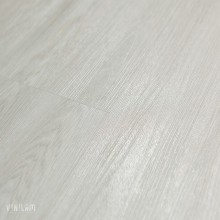 ПВХ плитка для пола VinilAm Дуб Линтер 10-077 коллекция Vinilam Cork Prestige ПВХ плитка для пола VinilAm Дуб Линтер 10-077 коллекция Vinilam Cork Prestige
